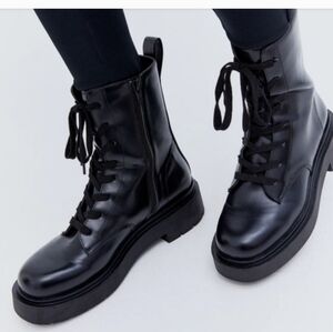 NWT! H&M Platform Zip/Lace Up Chunky Boots